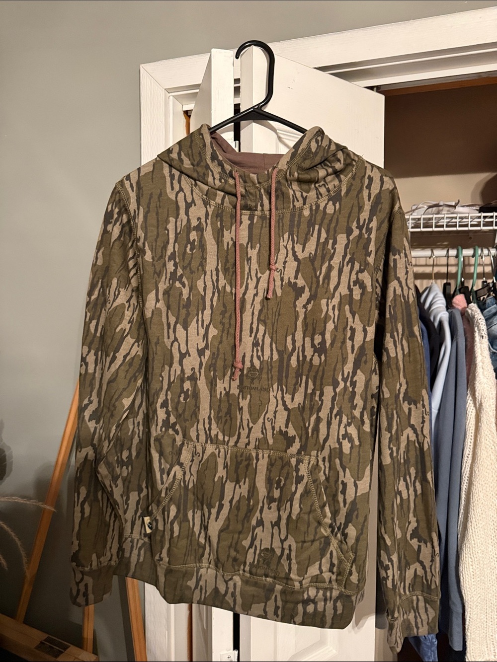 Mossy Oak Olive Camo Women's Pullover Hoodie